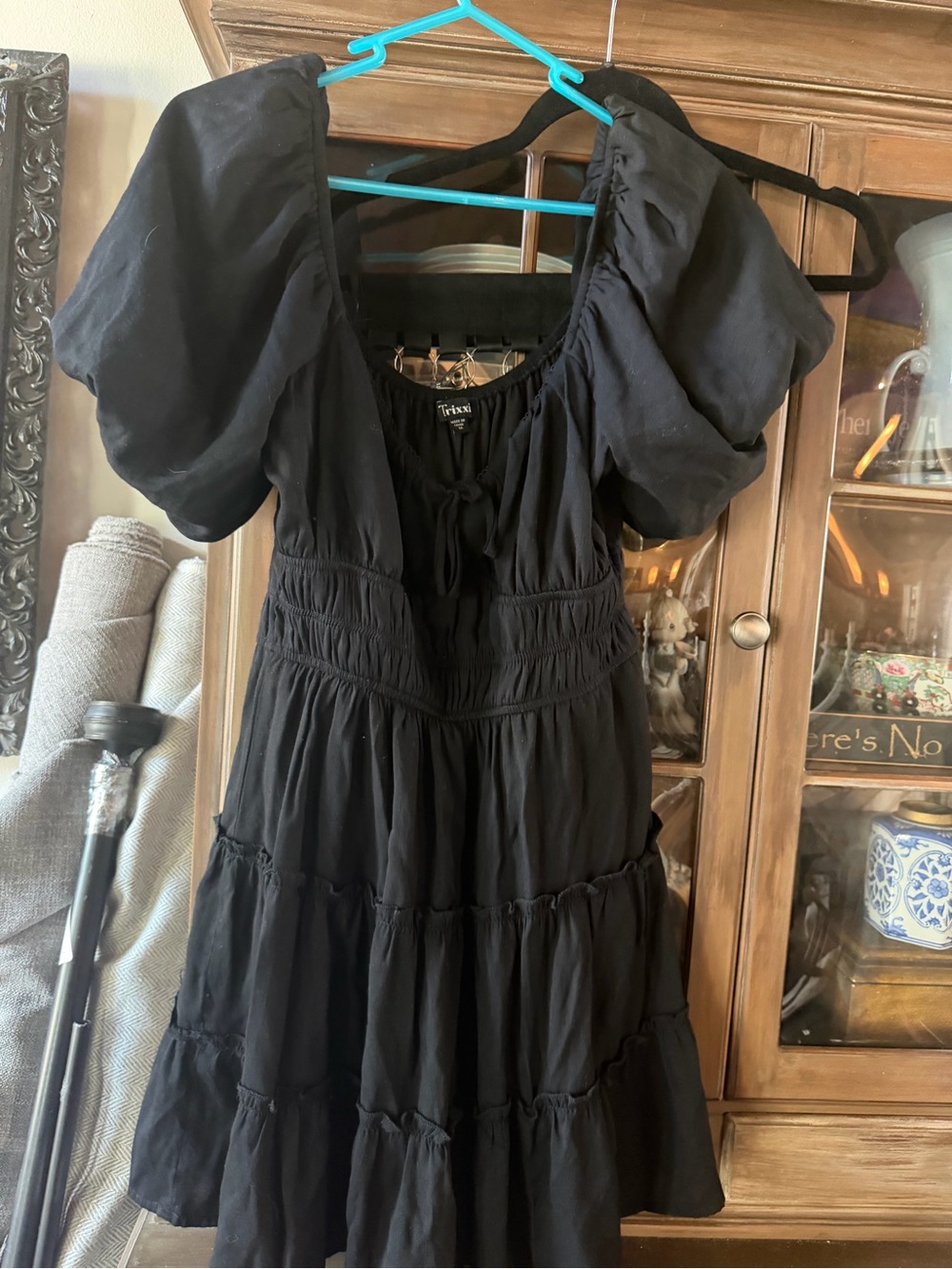 Trixxi Black Puff-Sleeve Tiered Midi Dress